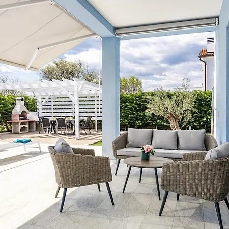 Novtek Istria With Private Heated Pool Villa