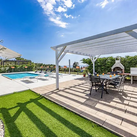 Novtek Istria With Private Heated Pool *