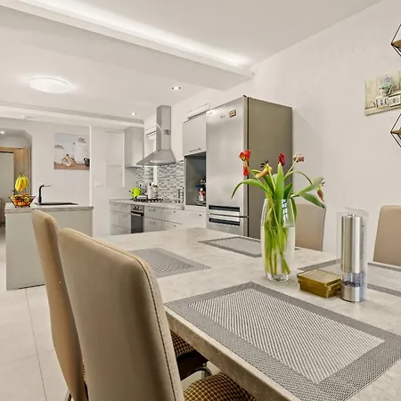 Novtek Istria With Private Heated Pool *
