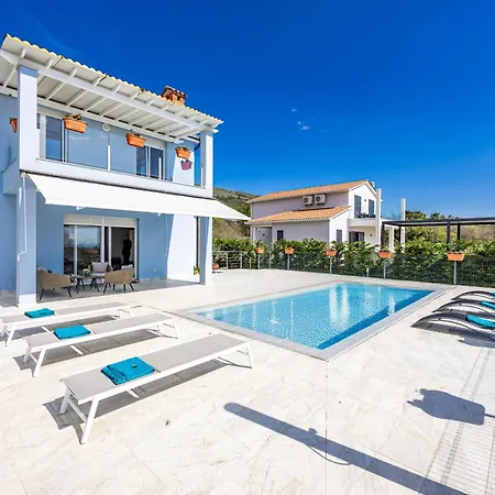 Villa Novek Istria With Private Heated Pool Diminici